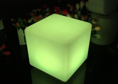 Cina colore 40cm/di 30Cm che cambia le feci del cubo del LED per il giardino all'aperto decorativo in vendita