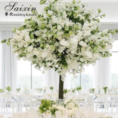 China Romantic Wedding Decoration Table Artifical Tree Tall Centerpiece Stand Artificial Wedding Sakura Tree for sale