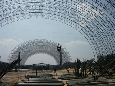 China Prefab PU Roof Space Frame Truss Structure Building Roof 950mm One Stop Service for sale