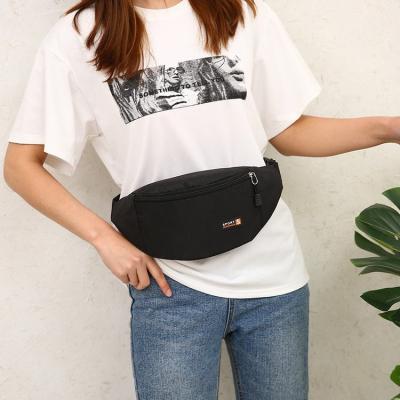 China Ok 2022 Customized Logo Worthless Bag Stylish Unisex Anti-theft Designer Black Pussy Pack Fashion Women Waist Bag Trunk Bag for sale