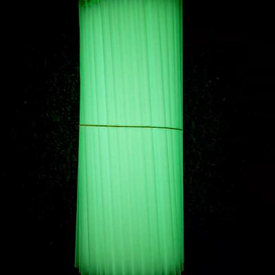 China Glowing pp in the dark plastic noctilucous drinking straw party straw drinking straw for sale
