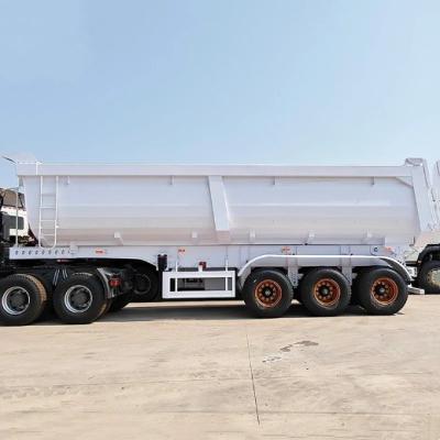 Chine Semi-remorque arrière à 3 essieux de 16 tonnes avec un train d'atterrissage lourd de 28 tonnes de Wosheng à vendre