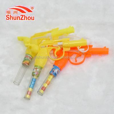 China Low Sugar Whistle Gun Candy Toy for sale