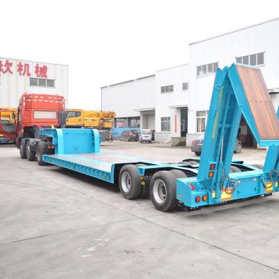 China Fashion Flatbed Truck Trailer Low Low Truck 60 Ton Full Trade Made In China Top Equipment Trailer Pakistan Sale for sale