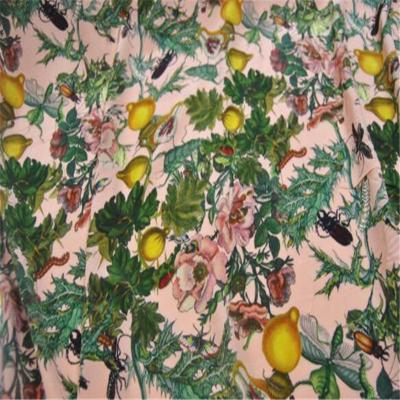 China Organic Inset Plant Vegetable Design 100% Pure Silk Crepe De Chine Fabric for Fashion Clothes for sale