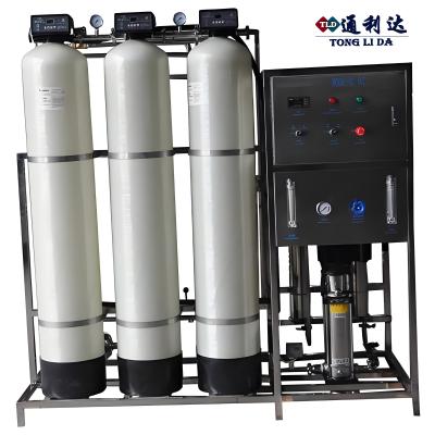中国 500L/H 産業用高TDS除去 RO 水浄化システム 1.2m*0.8m*1.9m 販売のため