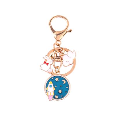 China Cheap Custom Astronaut Zinc Alloy Space Rabbit Cute Metal Manufacturer Supply Metal Enamel Key Chain Accessories for sale