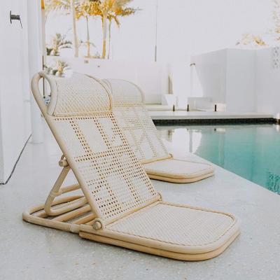 China Color Customizable Size Outdoor Portable Rattan Pool Sun Bed Beach Sofa Easy-Carry Folding Chairs for sale