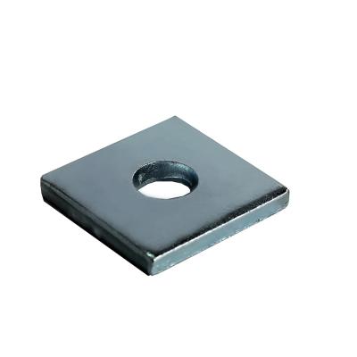 Cina Acciaio al carbonio piastra piatta di strumento elettrico di canale di montaggio stampaggio tipo larghezza 40 mm in vendita