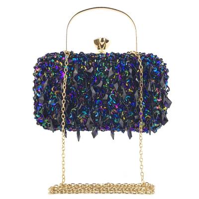 China 2021 high quality new arrival style dinner chain shoulder bag sequin fabric luxury handbags for women for sale