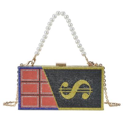 China High quality women shoulder bag factory direct sale diamond grabs handbag bling bling with pearl chain for sale