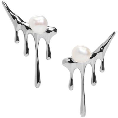 China 2021 Fashion Irregular Baroque Pearl Earrings Shape Fashion Institut Style Magma Drop Earrings 2021 for sale