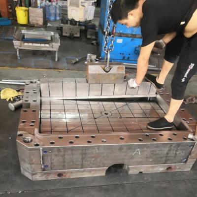 Cina Macchina di formatura di plastica della stampa del pallet del pallet di legno di bambù del PVC in vendita