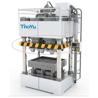 Cina Il Brasile ha premuto la macchina di plastica del pallet per la soluzione residua della plastica in vendita