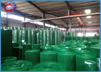 China Los paneles de malla de acero soldados con autógena verde oscuro, forma soldada con autógena de la perforación rectangular de la malla de alambre del acero inoxidable en venta