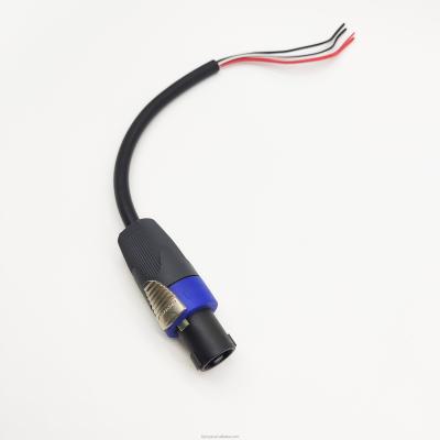 China 20A AC Cabos à prova d'água M8 M12 M16 Conector à venda