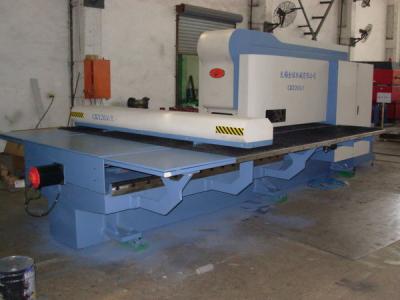 Китай CNC машины пунша отверстия металлического листа высокой точности гидровлический промышленный продается