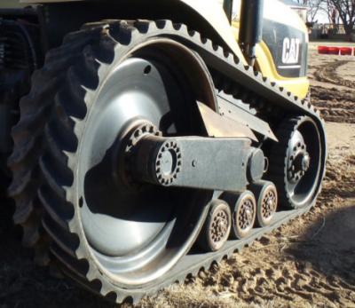 Chine Traces en caoutchouc Jcb durables TF18