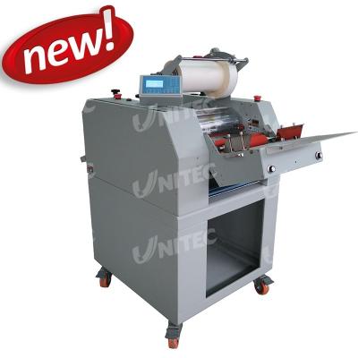 Chine Le pneumatique a dégrossi machine de stratification de film de lamineur avec l'alimentation automatique du séparateur SH-380AF à vendre