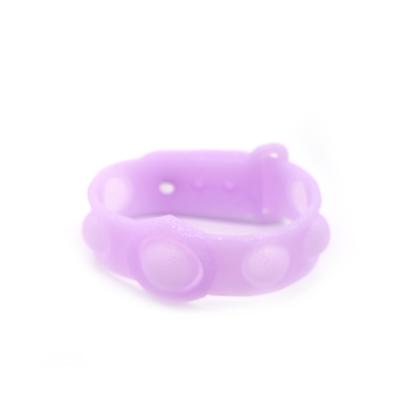 China Relieve anxiety whole sale fidgety person creative toys bracelet silicone pops up sensory bracelet for sale