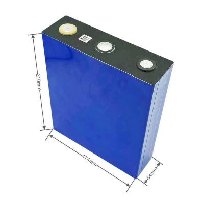 China Batería de almacenamiento de energía solar de la vida 3.2V 230Ah del ciclo de la vida de ciclo de la célula 6000 de LiFePO4 en venta