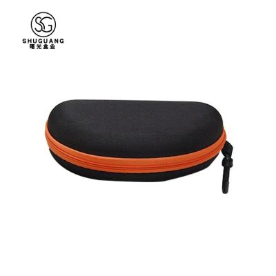 China Fashionable Promotional Fashion Glasses Case Good Quality Soft Zipper Case For Glasses for sale