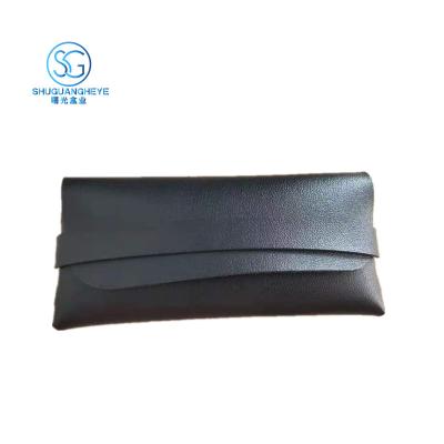 China Optical Glasses Packing 2021 New Design Hot Sale PU Sunglasses Pocket Soft Leather Black Sunglasses Bag for sale
