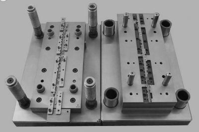 China Deburring Precise Hardware Mould Fixed Installation With Profile Grinding for sale