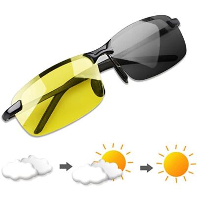China Wrap New Wholesale Night Vision Photochromic Shift Shading Men Driving Day And Night Glasses Polarized Sunglasses for sale