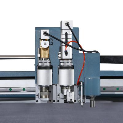 China Vibration Knife Garment Cutter for Precise Cutting of Fabrics and Textiles ≤35mm Thick for sale