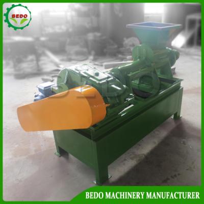 China Máquina de triturador de madeira com motor hidráulico e fonte de energia do motor diesel à venda