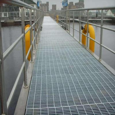 China Traditional Galvanized Webplate Plate Grating Flooring Garage Floor Grating Grating for sale