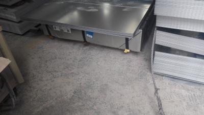 Cina SGLC Aluminum Zinc Coated Steel Plate DX51D+AZ150 0.5-3.0mm*1219mm Width in vendita