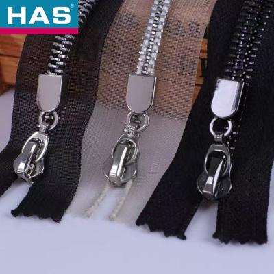 China HAS #5 Colorful Metal Zippers with Shiny Teeth for Fashion Accessories for sale