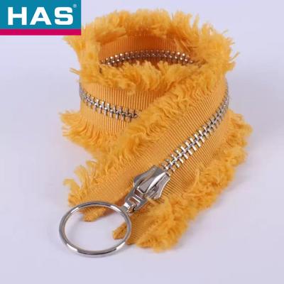 China HAS #5 Bulky Yarn Zippers with Keyring Pulls for Handmade Crafts for sale