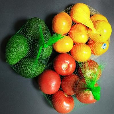 China Eco-friendly HDPE Material Top Selling Mesh Bag Roll For Fruits Vegetable Packing Net Durable PP For Garlic Lemon for sale