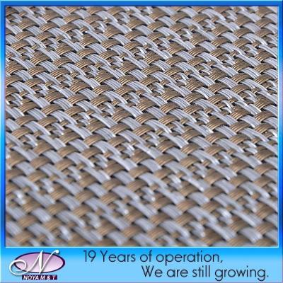 China Instalación de alfombras de suelo Ubicación Descuento Alfombras de superficie trenzada de PVC 20000mm longitud en venta