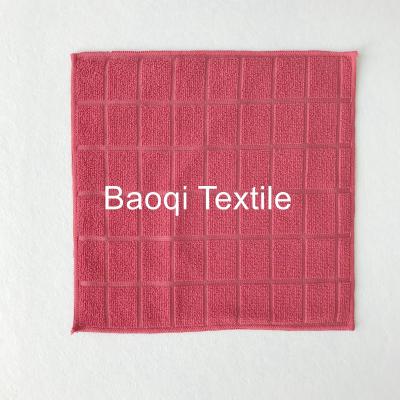 China Red color size 16”100% poly microfiber cleaning cloth, tea towels dry water kitchen dish towels with white mesh for sale
