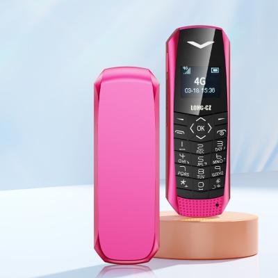 China Telefone com funcionalidade 2G, fácil de usar, com 29 opções de idiomas estrangeiros e suporte a três conjuntos de números SOS à venda