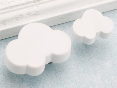 Chine Le cabinet en plastique mou de boutons de raboteuse de chambre à coucher d'enfants de boutons de jardin de beauté tire le papillon/fleurs formés à vendre