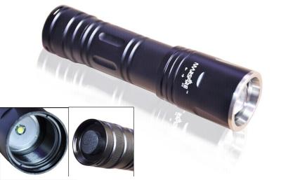 Cina Torcia elettrica principale multifunzionale dello zoom di lunga vita per la camminata, illuminazione di emergenza in vendita