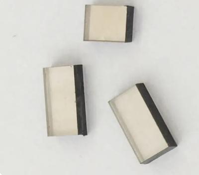 China Ruwe rechthoekige enkelkristallen Diamanten 10x3x1.5mm Mono CVD Diamant Te koop