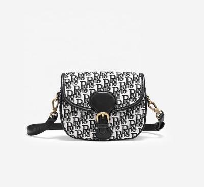 China 1:1 Motion Sensing Famous Brand Luxury Women's Shoulder Bags Small Cross - Body Bag Vintage Letter Jacquard Embroidery Handbag for sale