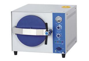Chine Autoclave médical supérieur de stérilisateur de vapeur de Tableau, stérilisateur portatif de l'autoclave 20L à vendre