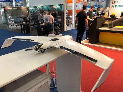 China Mapping Surveying and Draw Fixed Wing Drone Easy to Control Automatically Calculate Flight Altitude And Routes for sale