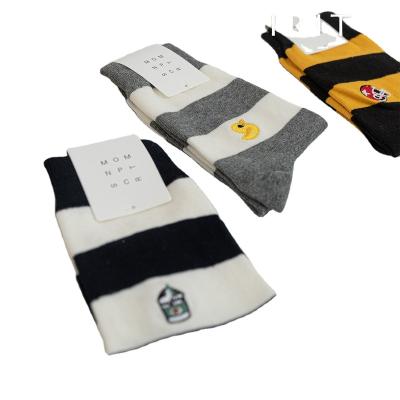 China Sporty Cotton Sock Embroidered Striped Socks Wholesale High Quality Business Sweat Absorbent Autumn And Winter Socks for sale