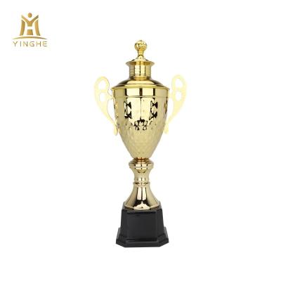 China Europe 2019 Fashion Manufacturers Supply Custom Award Metal Trophy for sale