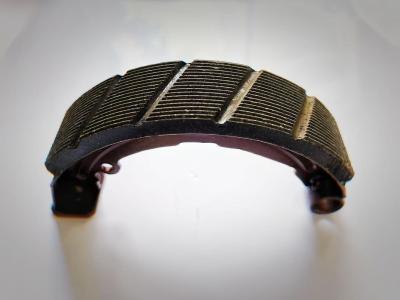 China Calçado de freio de rickshaw elétrico de boa qualidade 160mm Calçado de freio novo para scooters elétricos à venda