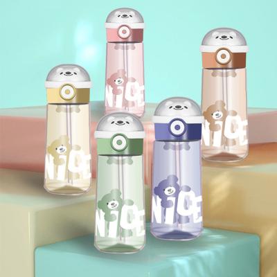 Cina Viaggi all'aria aperta Materiale Tritano BPA GRATUITO Bambini Portano Bottiglia d'acqua con paglia Per la scuola in vendita