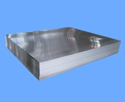 Cina 5000 strato di alluminio normale di larghezza 1500max di serie con carattere differente usato per la decorazione in vendita